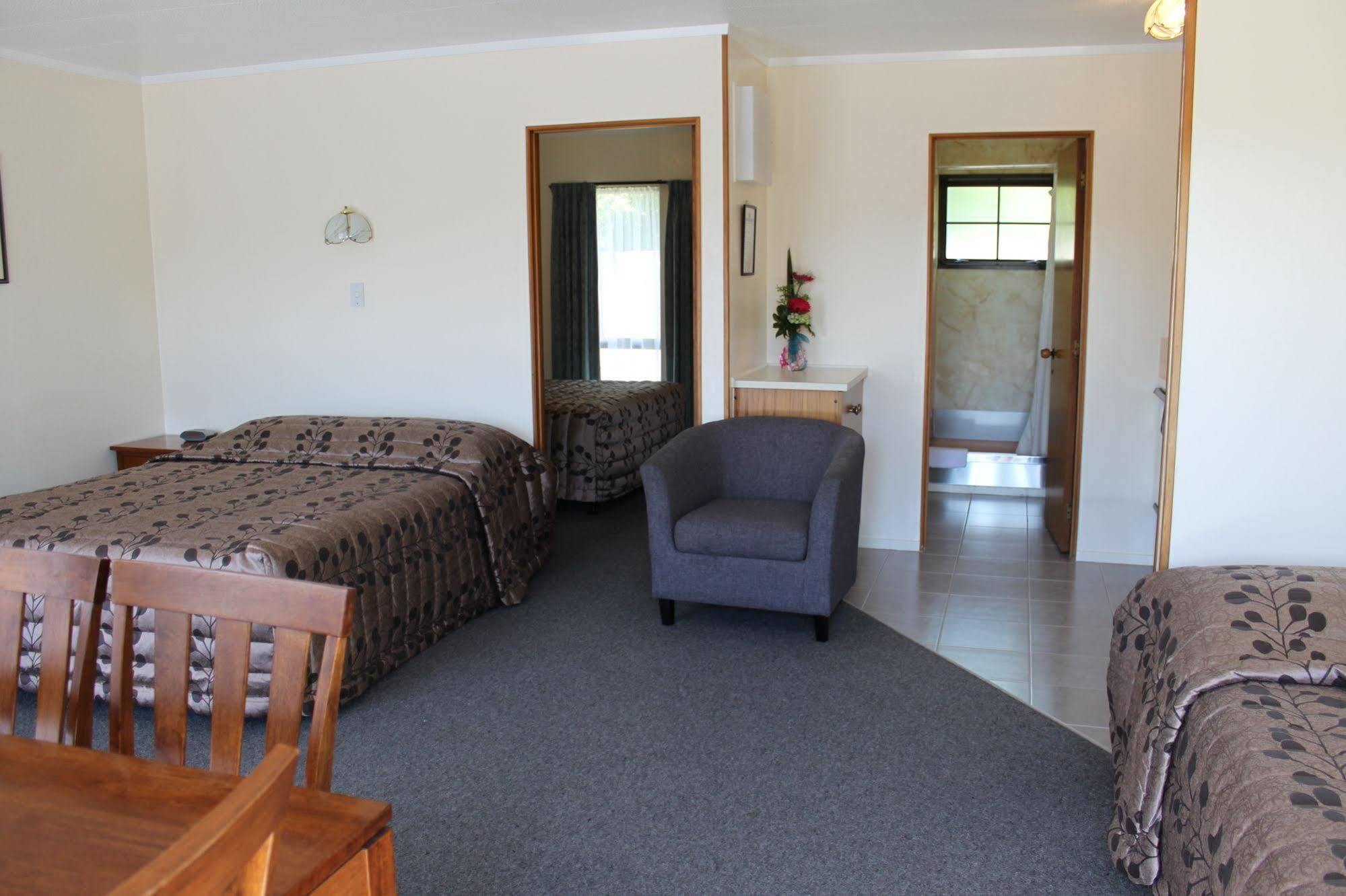 Cherry Court Motor Lodge Whangarei Exterior foto